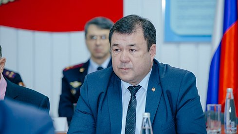 Парламентарии отметили сотрудников УФСИН